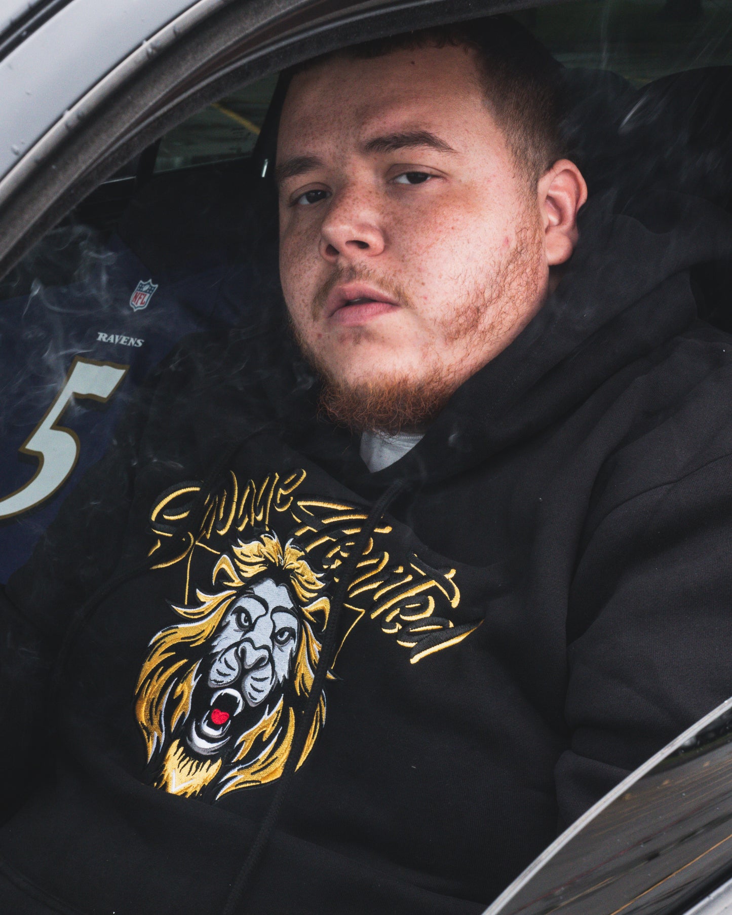 Embroidered Lion – Hoodie